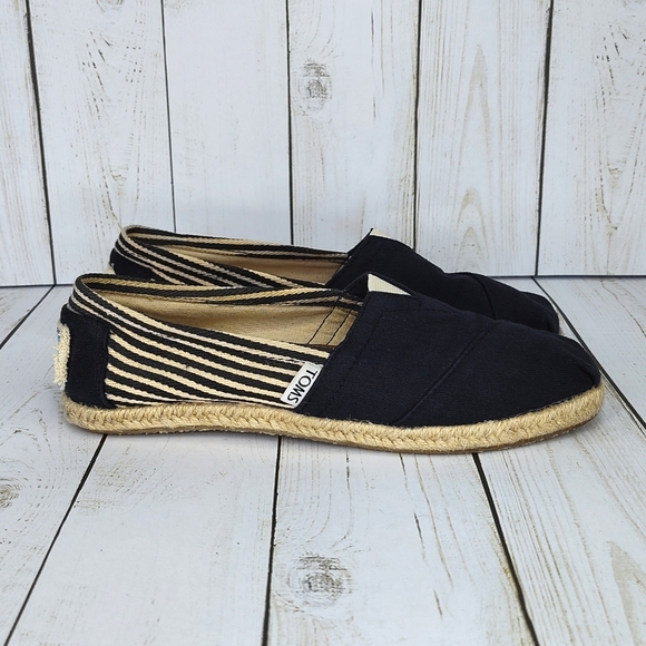Toms Classic University Rope Espadrille Shoes - Picture 2 of 8